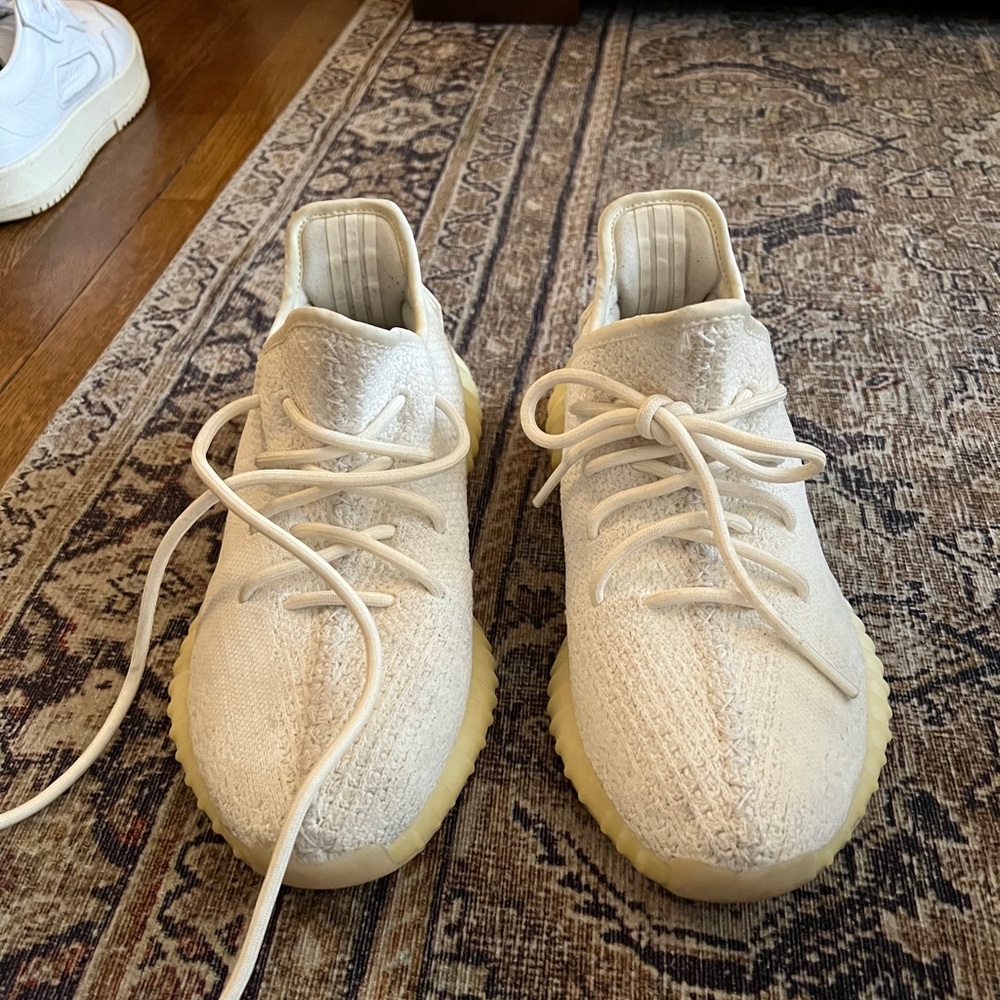 Yeezy Boost 350 V2 Cream Color